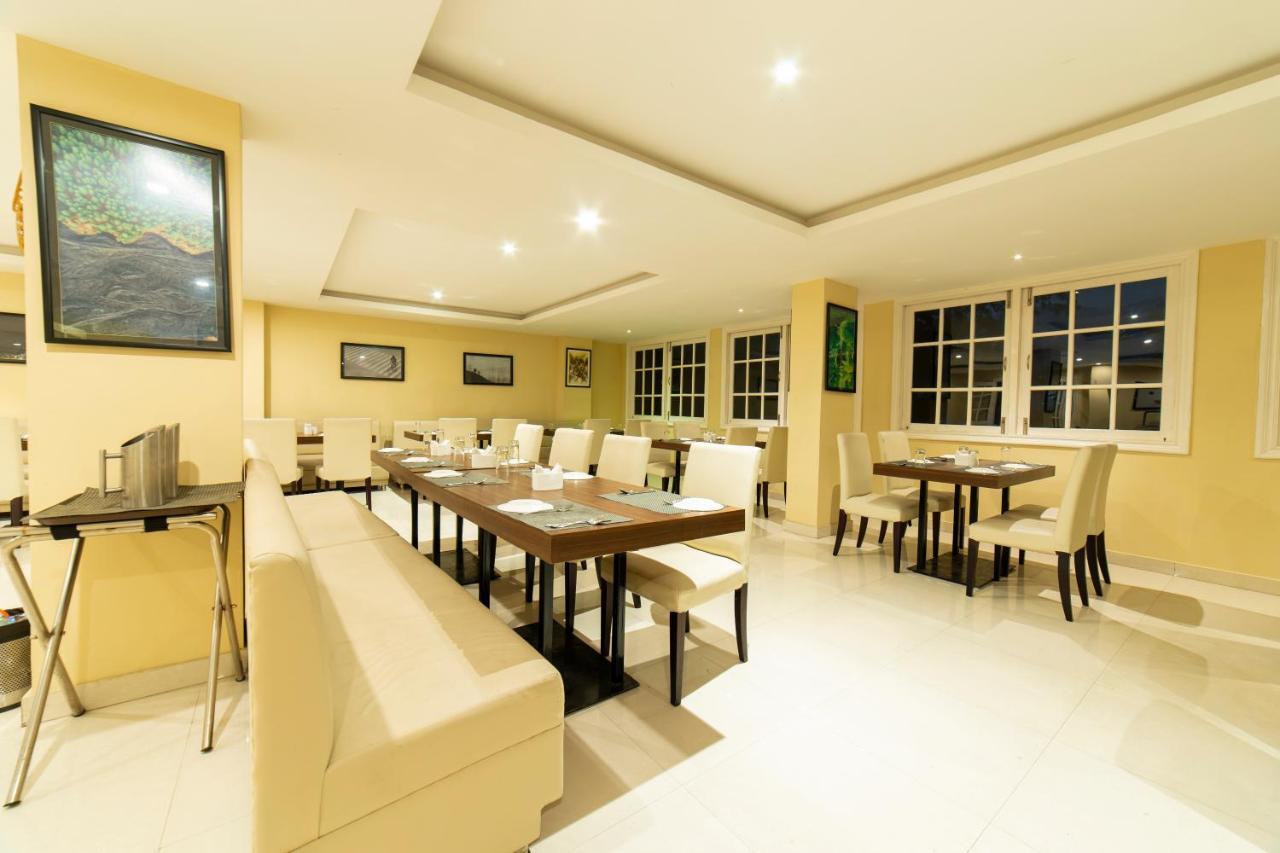 Cygnett Inn La Maison Gangtok Zewnętrze zdjęcie